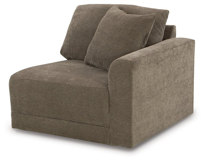 Raeanna Sectional Sofa - Half Price Furniture