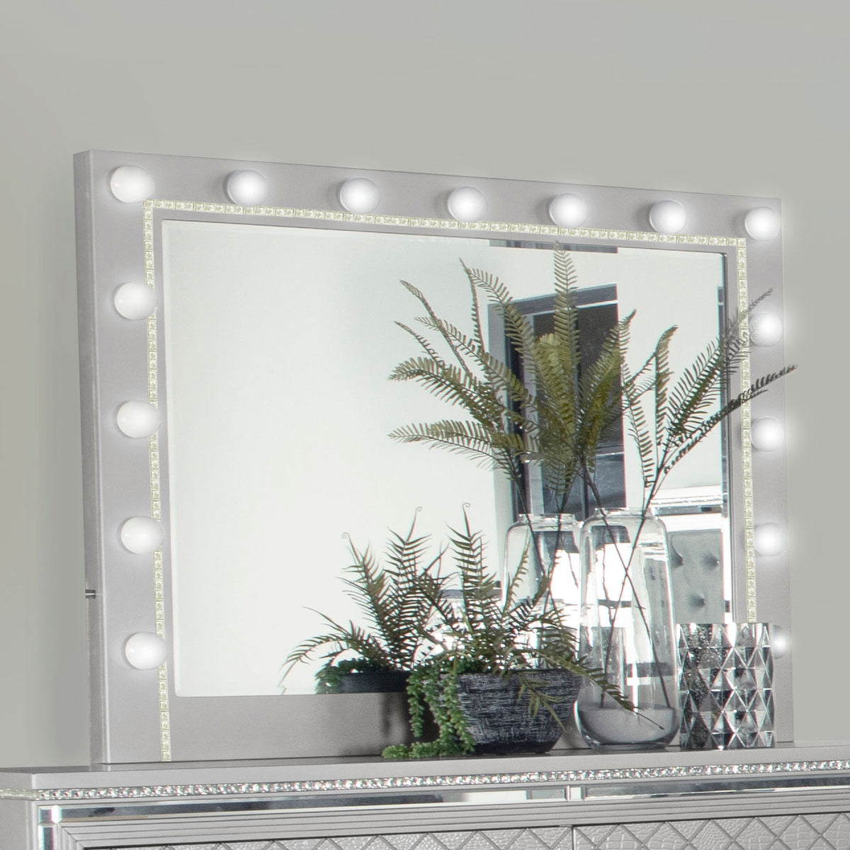 Eleanor Metallic Rectangular Dresser Mirror with Light Eleanor Metallic Rectangular Dresser Mirror with Light Half Price Furniture