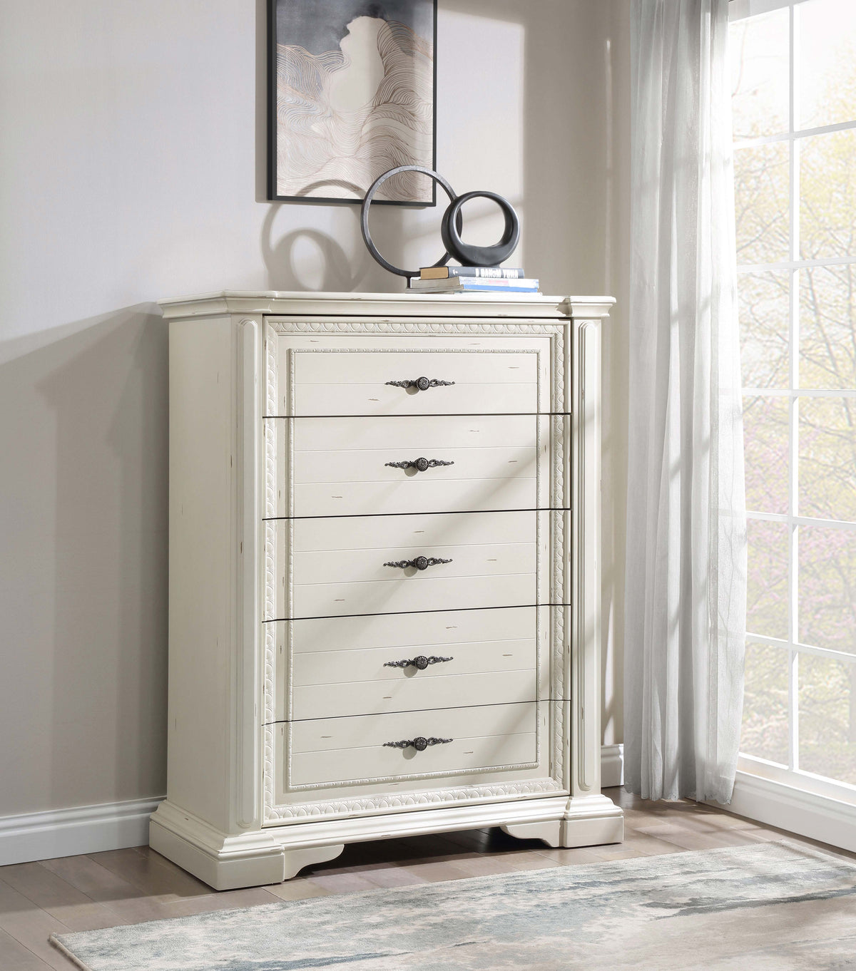 Evelyn 5-drawer Chest Antique White  Las Vegas Furniture Stores