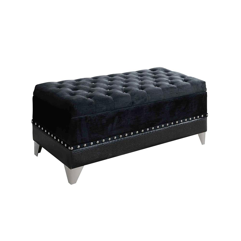 Barzini Tufted Rectangular Trunk with Nailhead Black Half Price Furniture