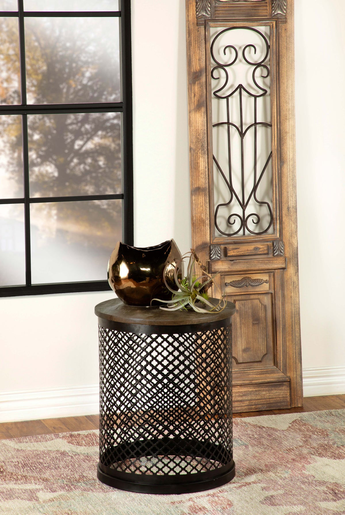 Aurora Round Accent Table with Drum Base Natural and Black  Las Vegas Furniture Stores