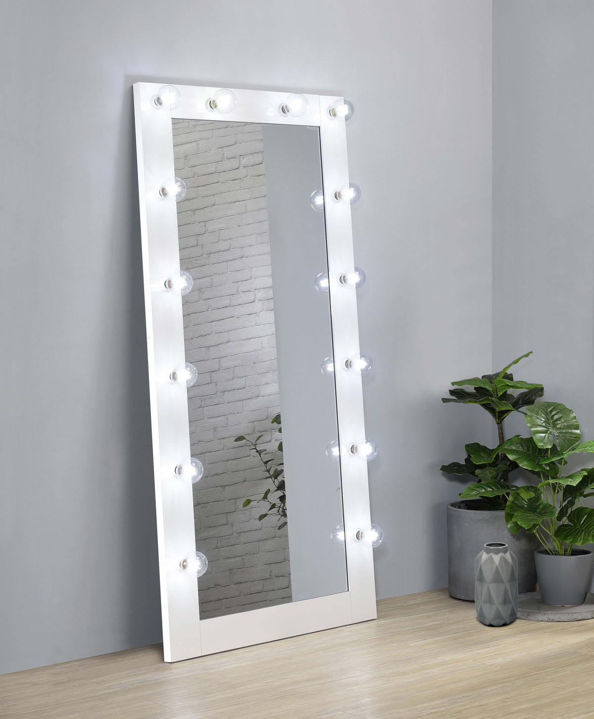 Floor Mirror 96955 - Mirror - Half Price Furniture