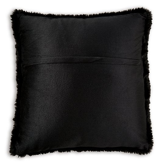 Gariland Pillow - Half Price Furniture