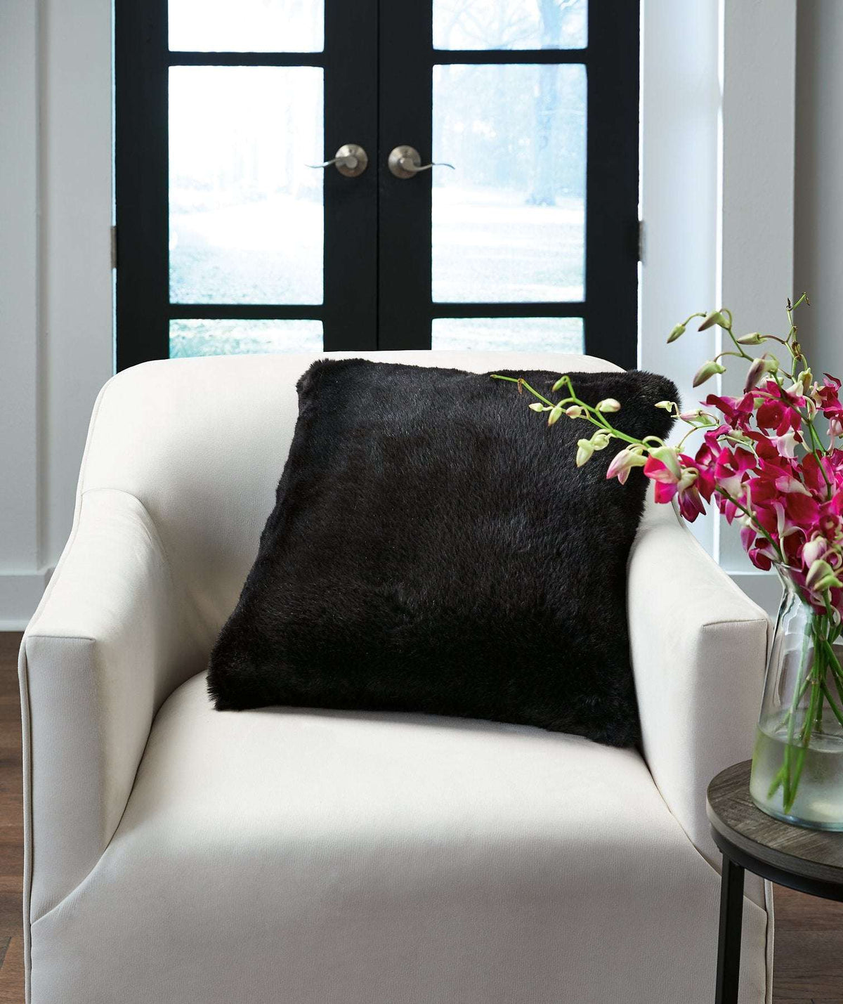 Gariland Pillow Half Price Furniture