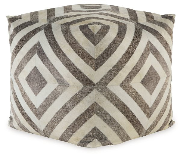 Hartselle Pouf Half Price Furniture
