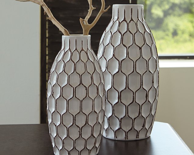 Dionna Vase (Set of 2) - Vase - Half Price Furniture