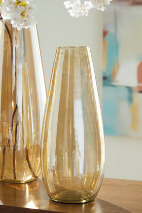 Rhettman Vase - Half Price Furniture