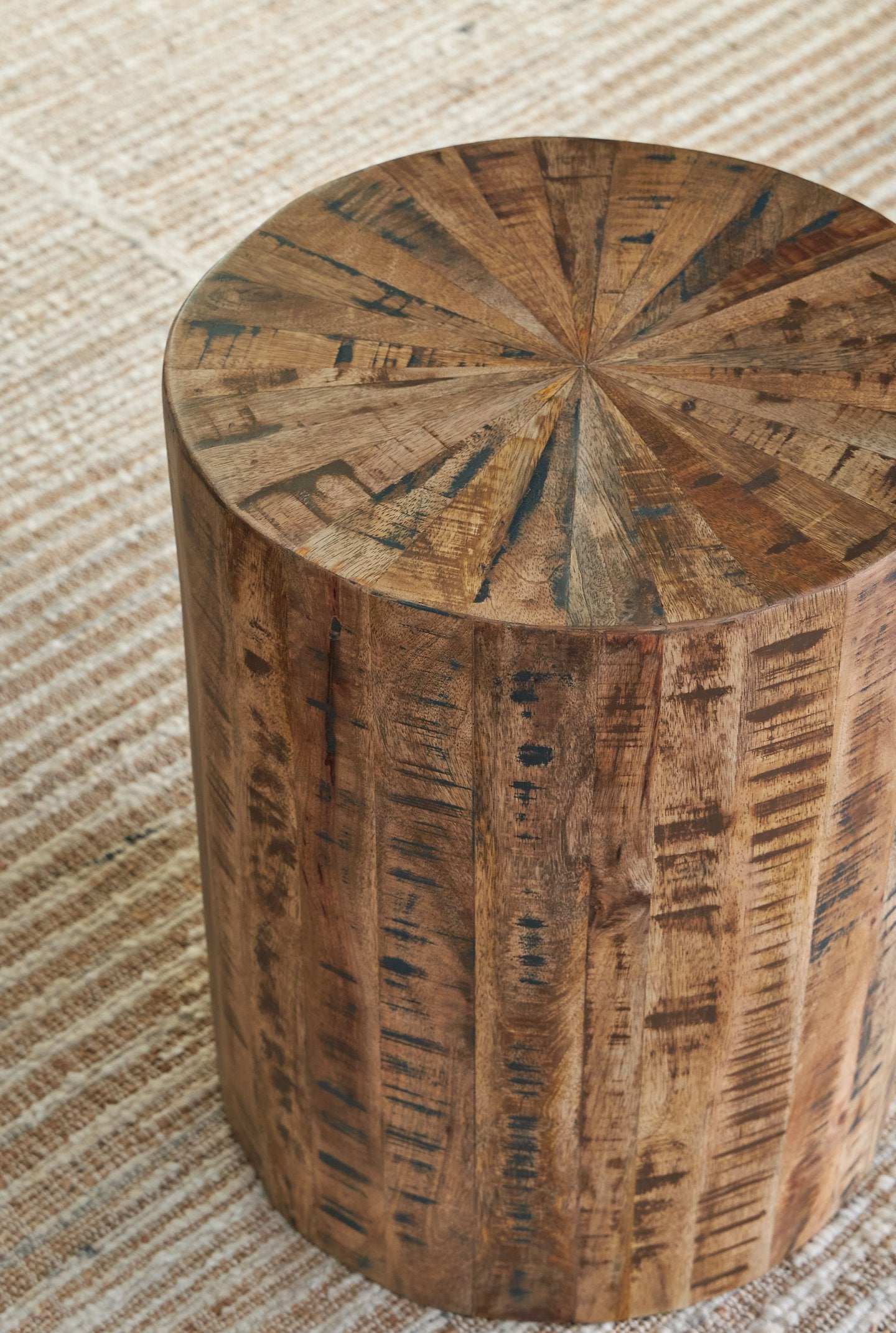 Reymore Accent Table Half Price Furniture