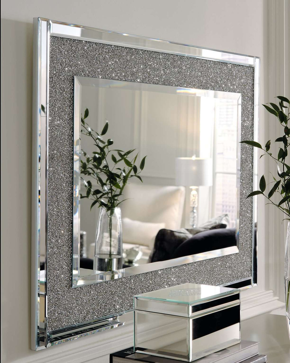 Kingsleigh Accent Mirror Half Price Furniture
