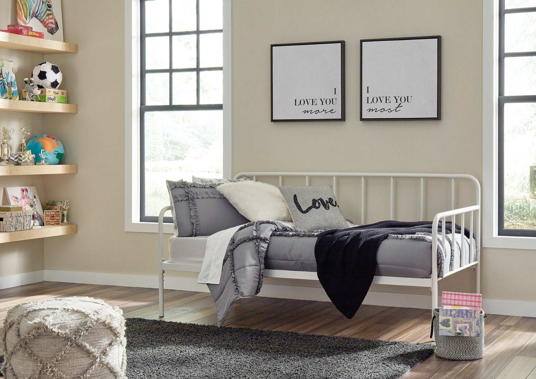 Trentlore Bed with Platform Half Price Furniture