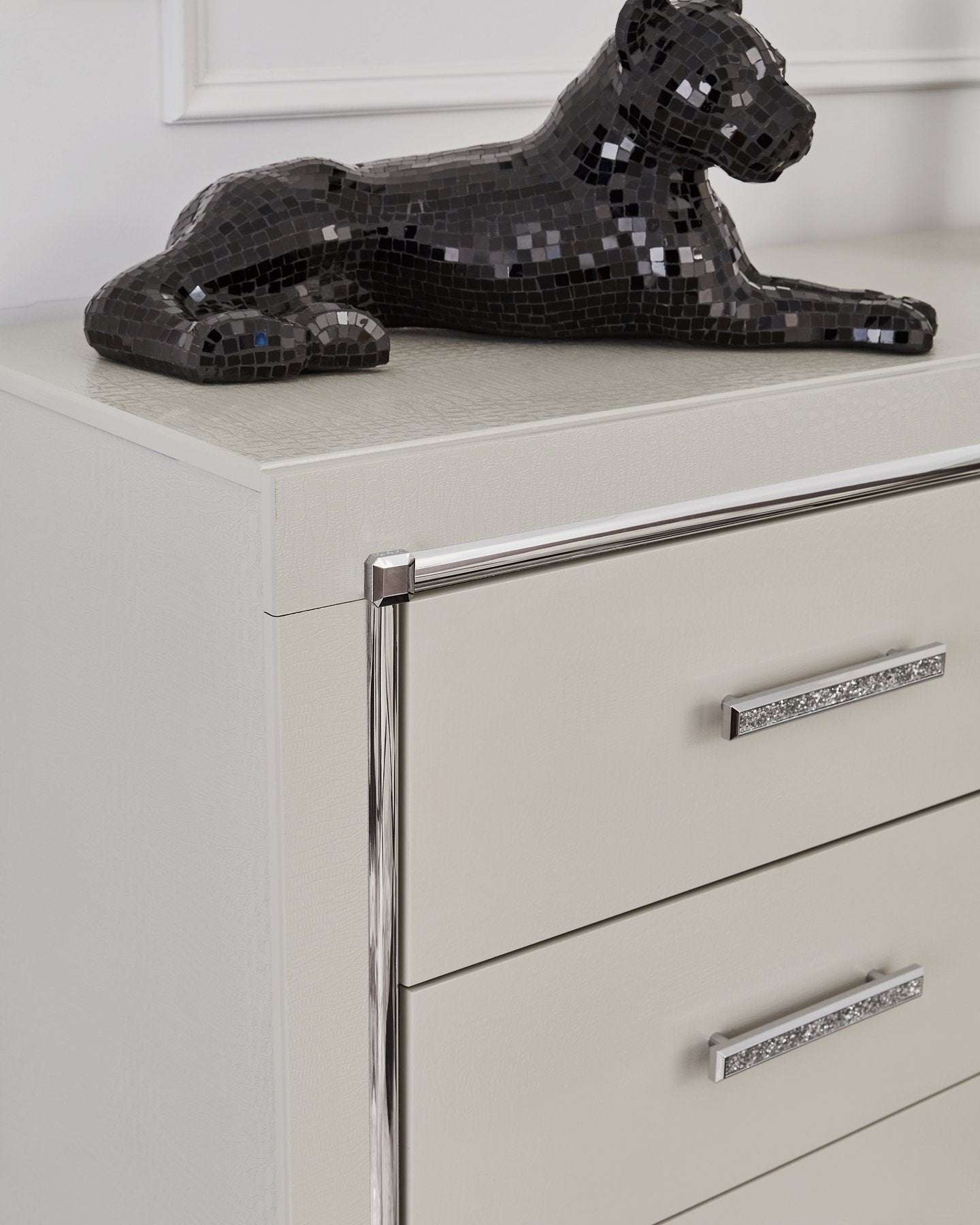 Zyniden Dresser - Half Price Furniture