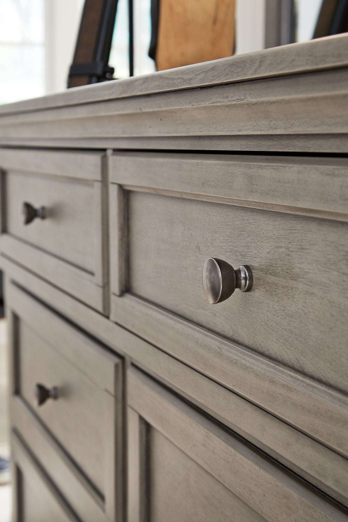 Lettner Dresser - Half Price Furniture