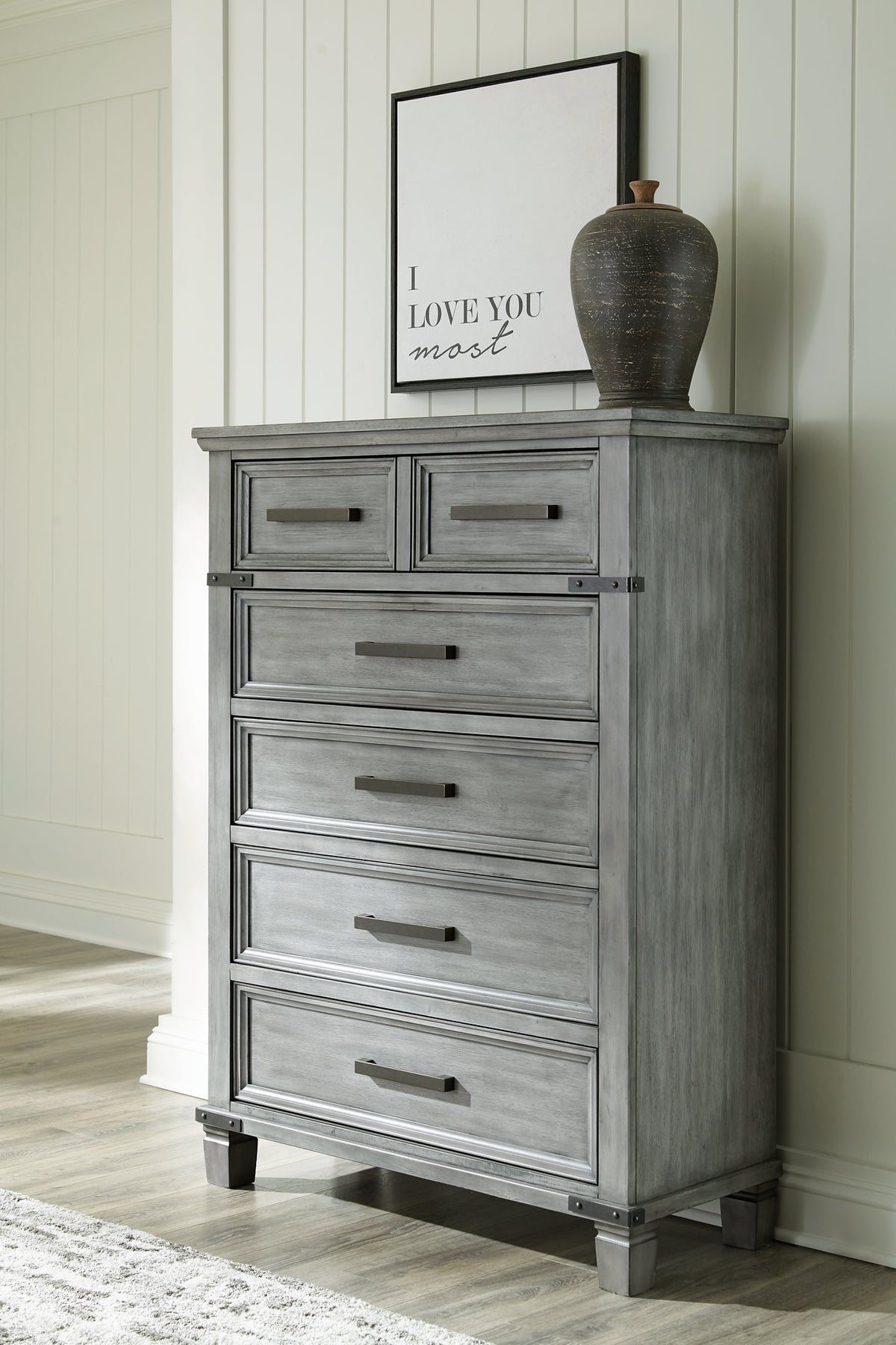 Russelyn Chest of Drawers - Half Price Furniture