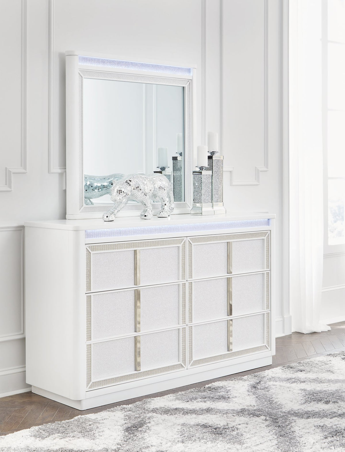 Chalanna Dresser and Mirror Half Price Furniture