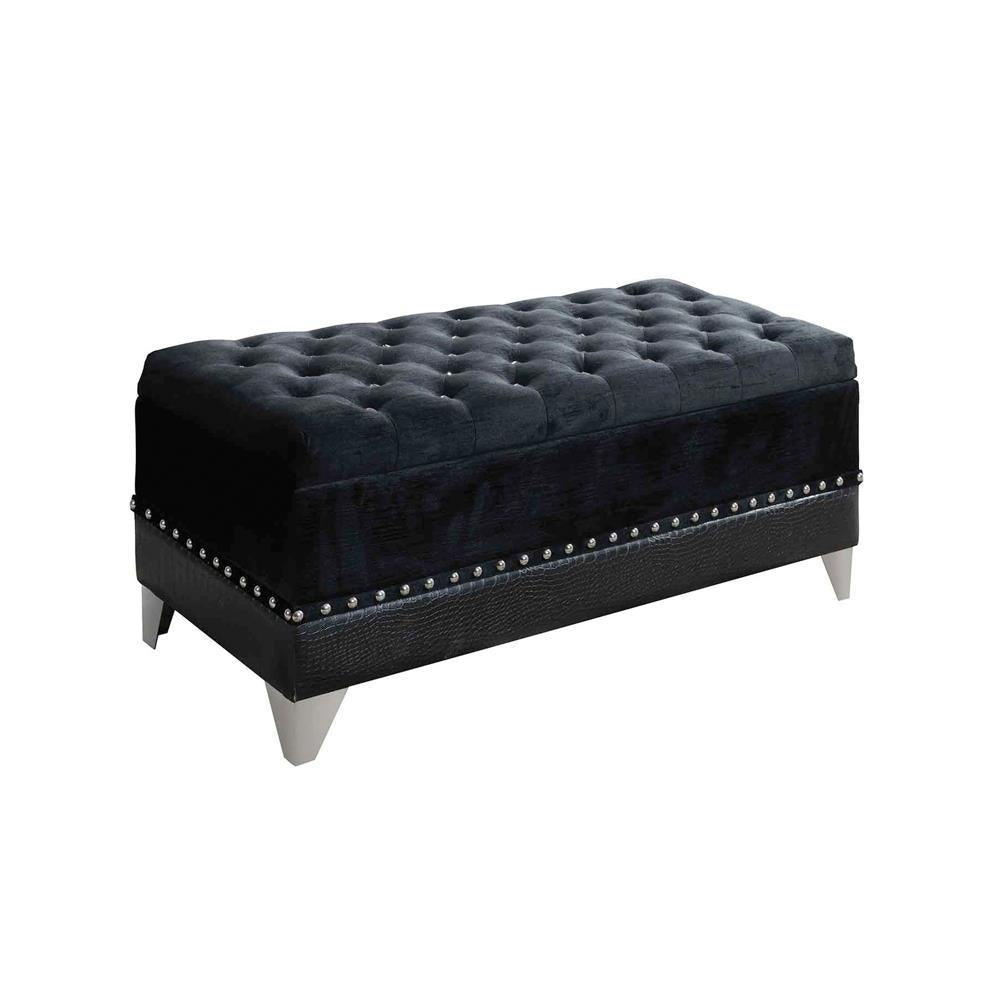 Barzini Tufted Rectangular Trunk with Nailhead Black Half Price Furniture