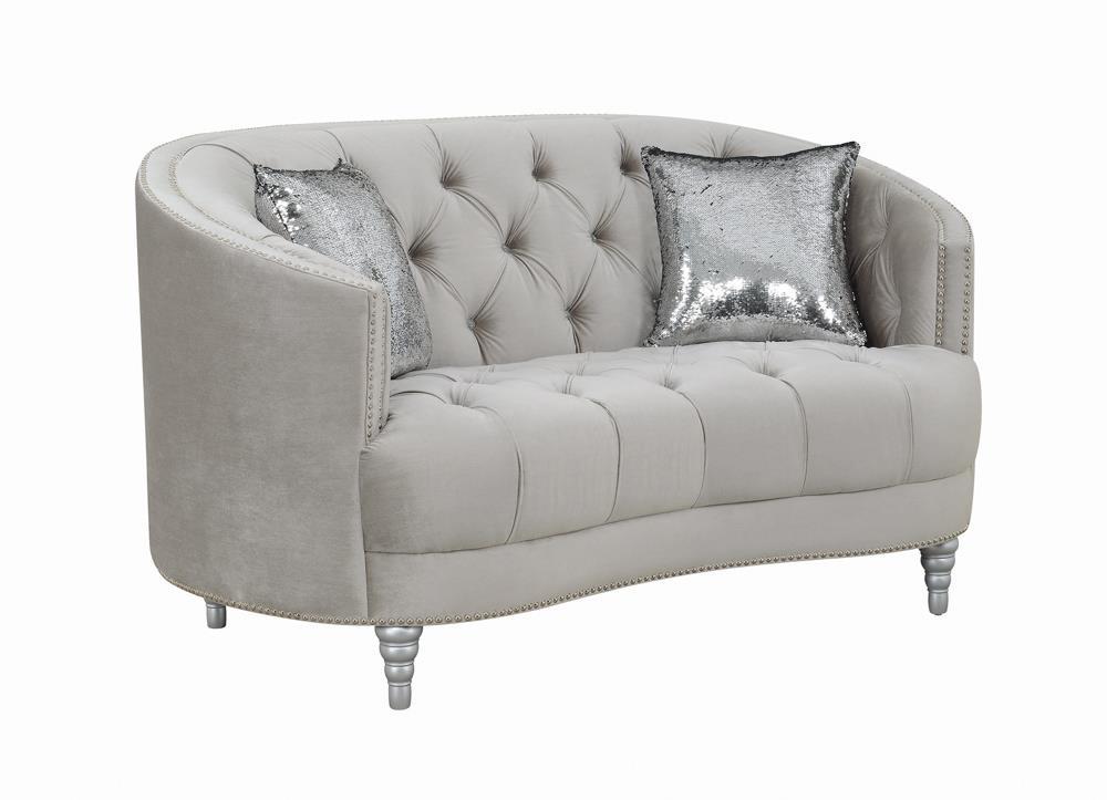 Avonlea Sloped Arm Tufted Loveseat Grey - Half Price Furniture
