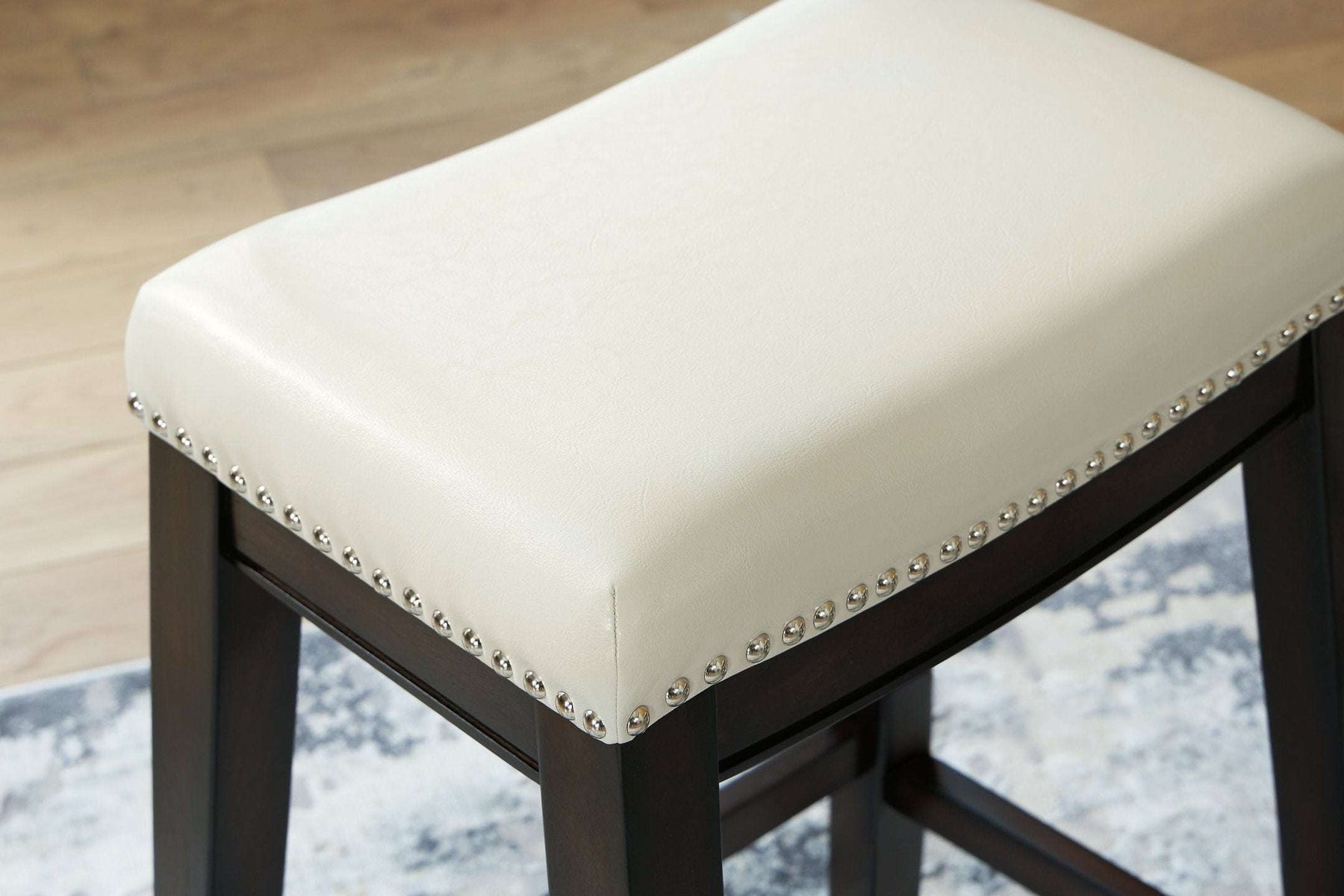 Lemante Bar Height Bar Stool - Half Price Furniture