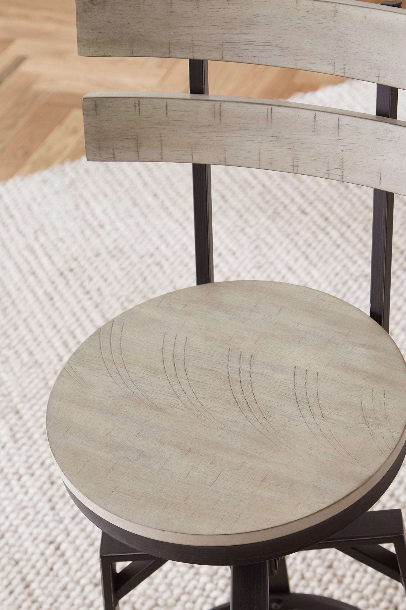 Karisslyn Counter Height Bar Stool Half Price Furniture