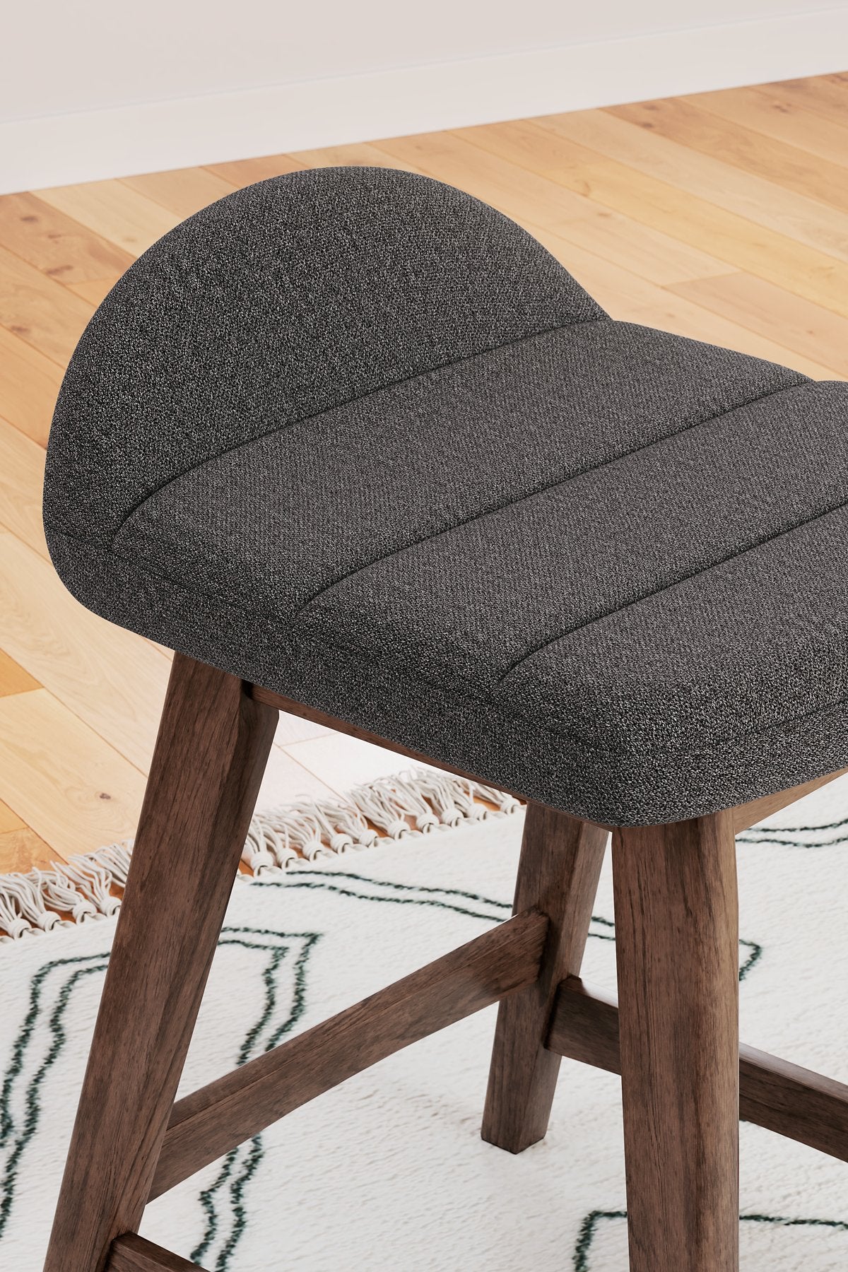 Lyncott Counter Height Bar Stool Half Price Furniture
