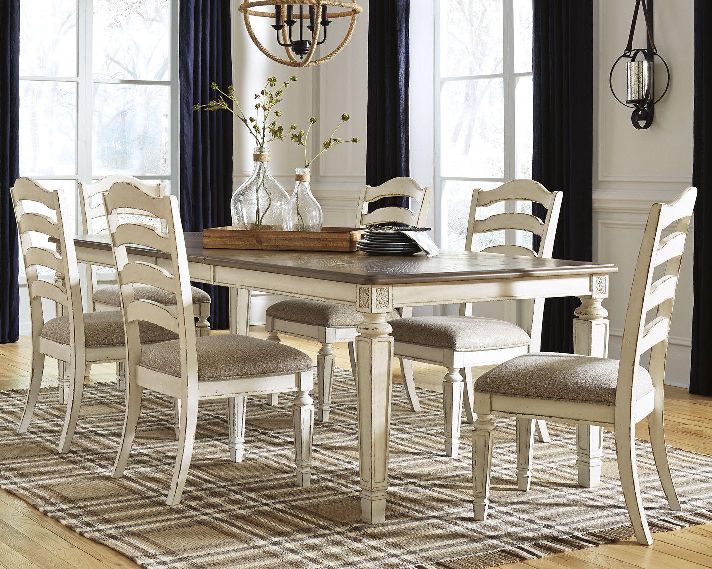 Realyn Dining Room Set - Half Price Furniture