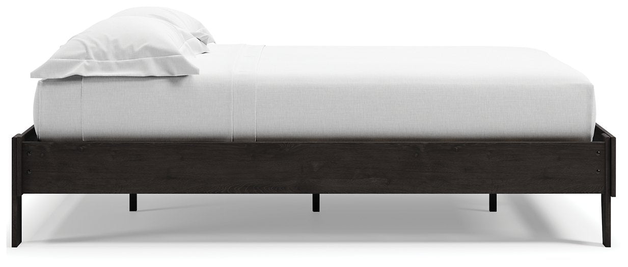 Piperton Panel Bed - Half Price Furniture