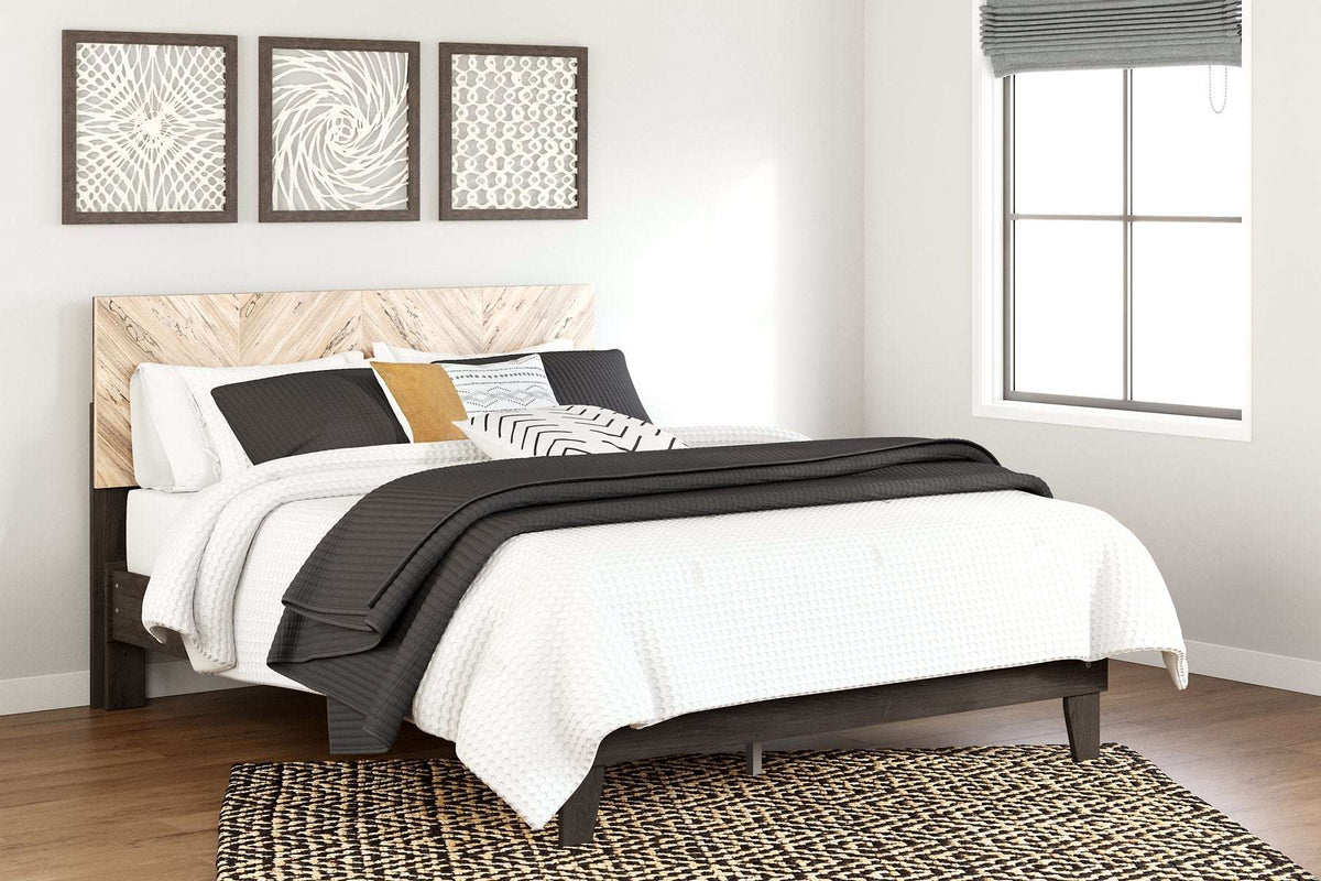 Piperton Panel Bed - Half Price Furniture