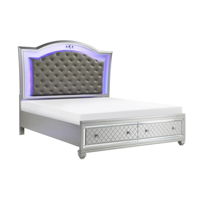 Leesa (3) Queen Platform Bed with Footboard Storage - Storage - Half Price Furniture