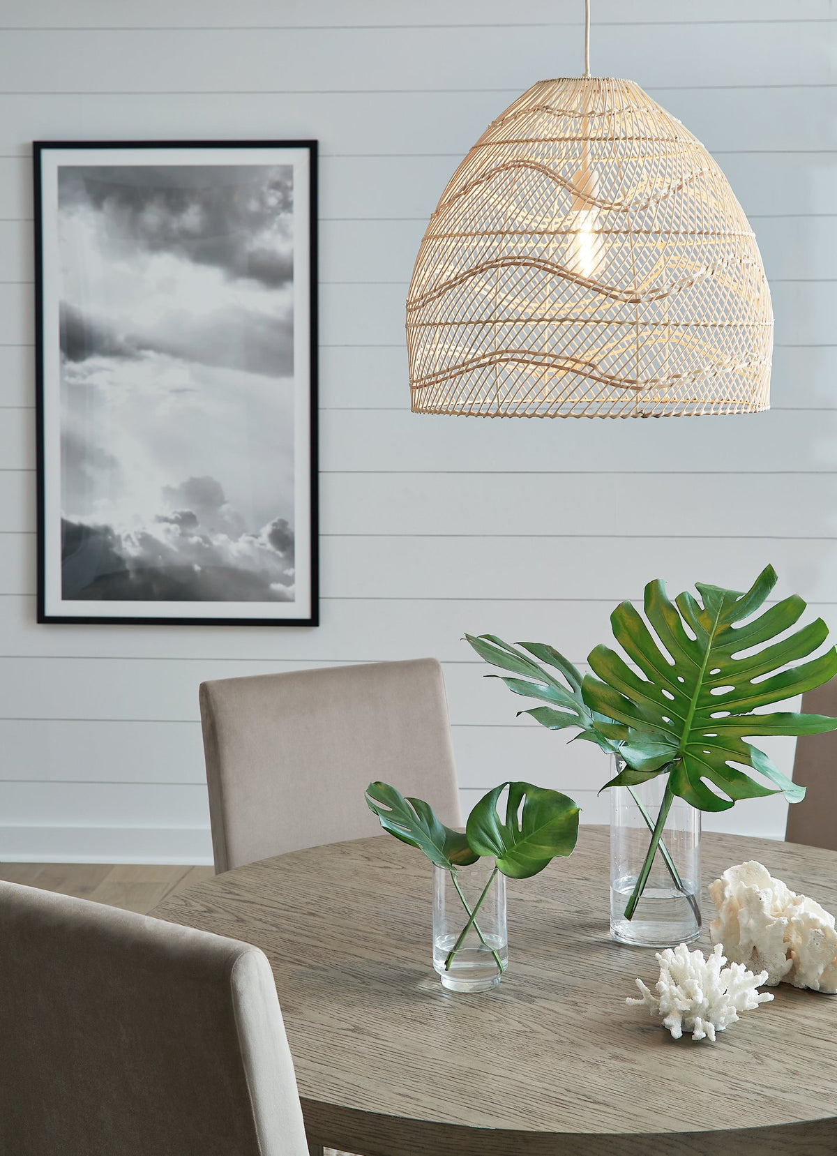 Coenbell Pendant Light - Half Price Furniture