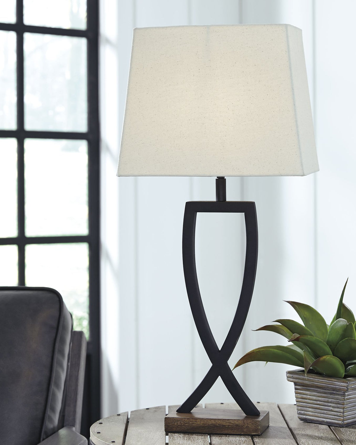 Makara Table Lamp (Set of 2) - Half Price Furniture