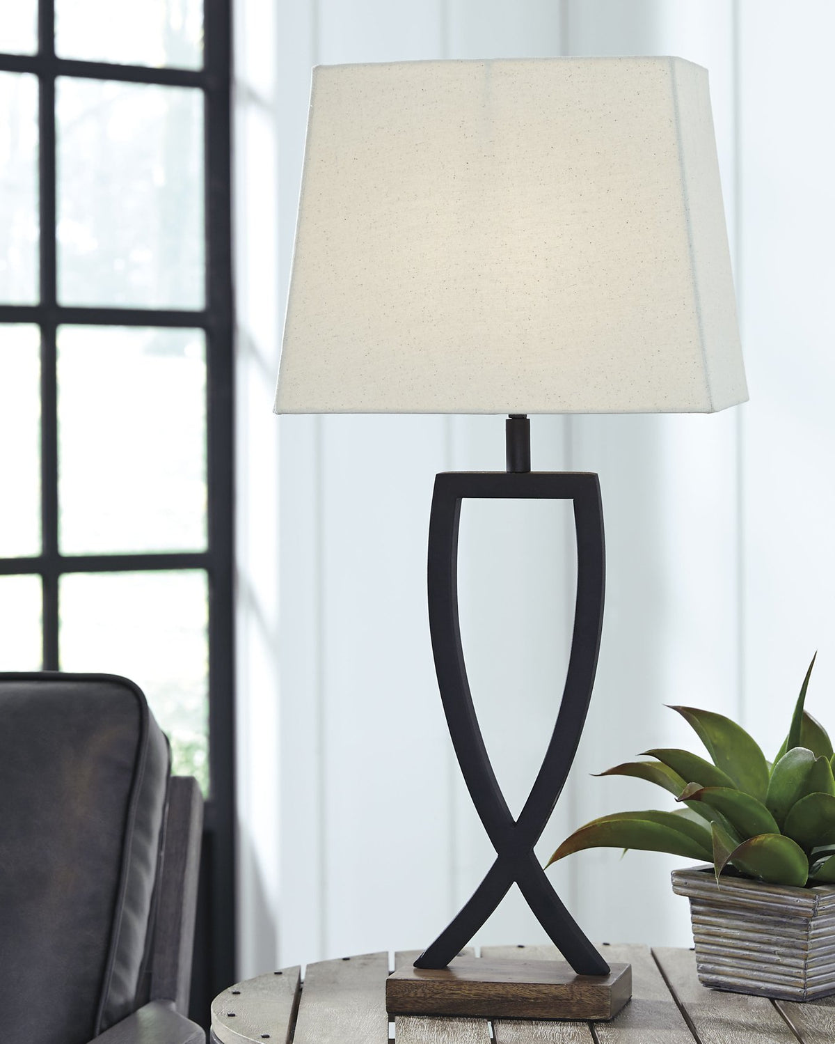 Makara Table Lamp (Set of 2) Half Price Furniture