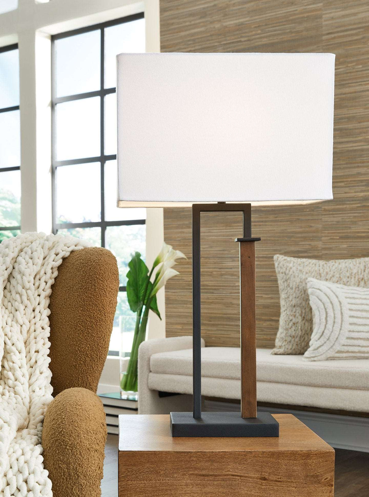 Voslen Table Lamp (Set of 2) Half Price Furniture