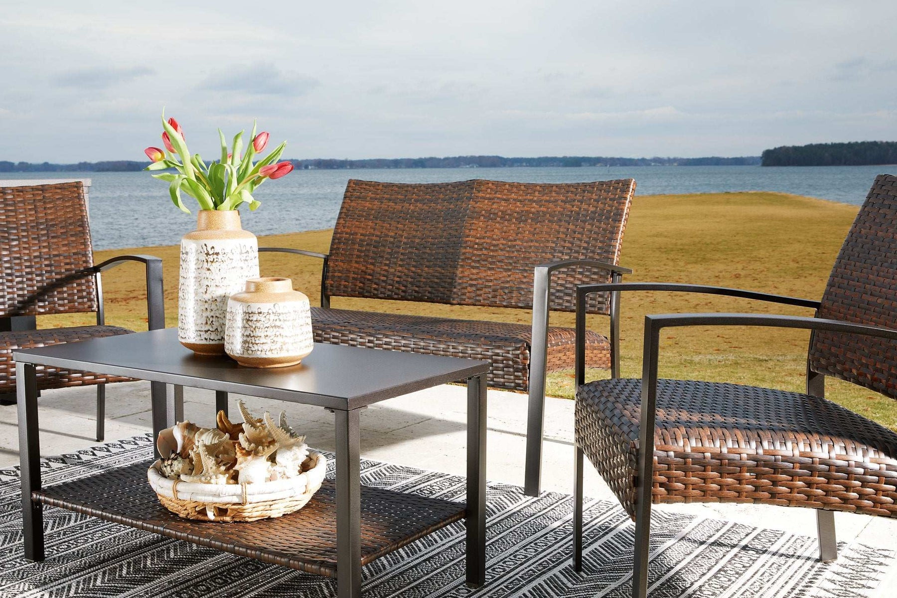 Zariyah Outdoor Love/Chairs/Table Set (Set of 4) Half Price Furniture