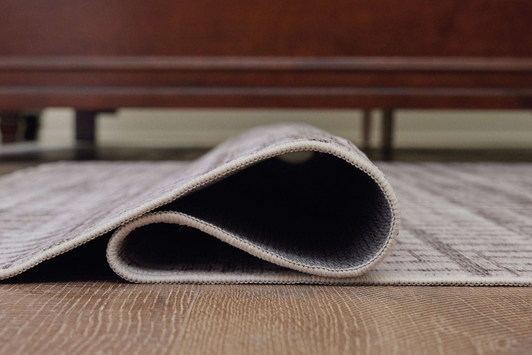 Moorhill 5' x 7' Rug - Half Price Furniture