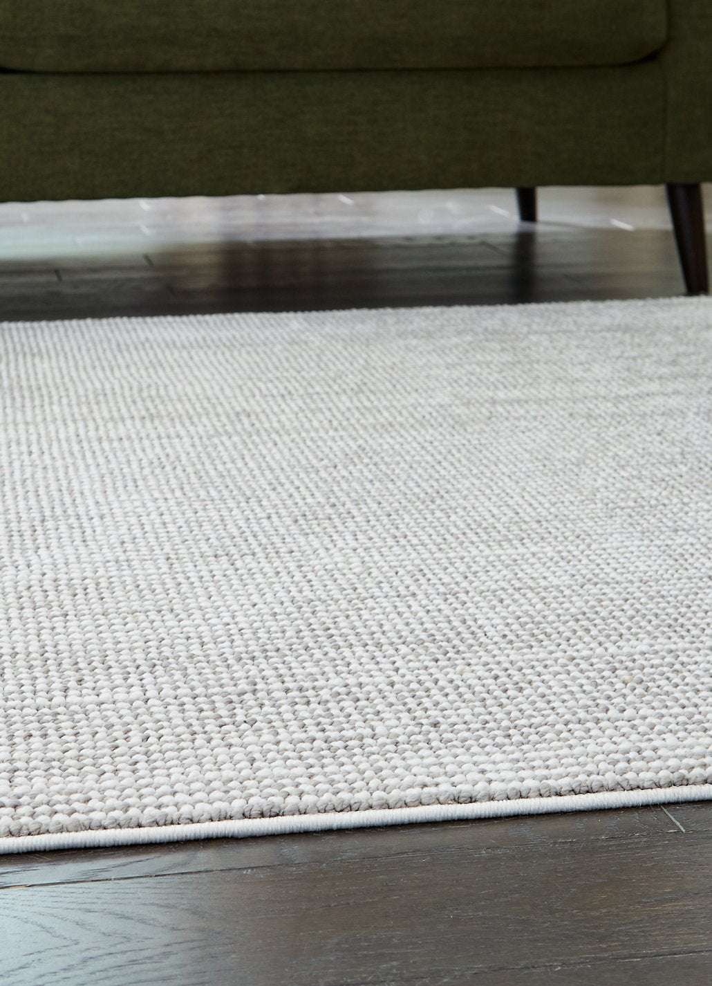 Eduring Large Rug Half Price Furniture