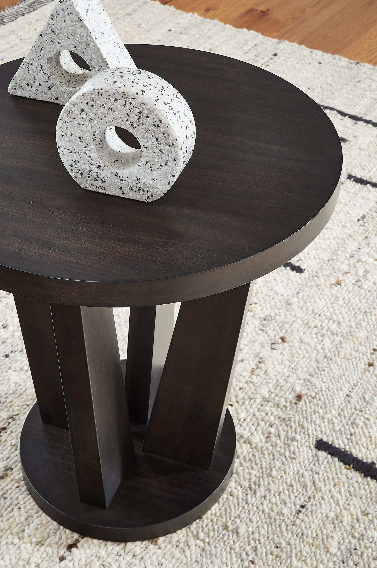 Chasinfield End Table - End Table - Half Price Furniture