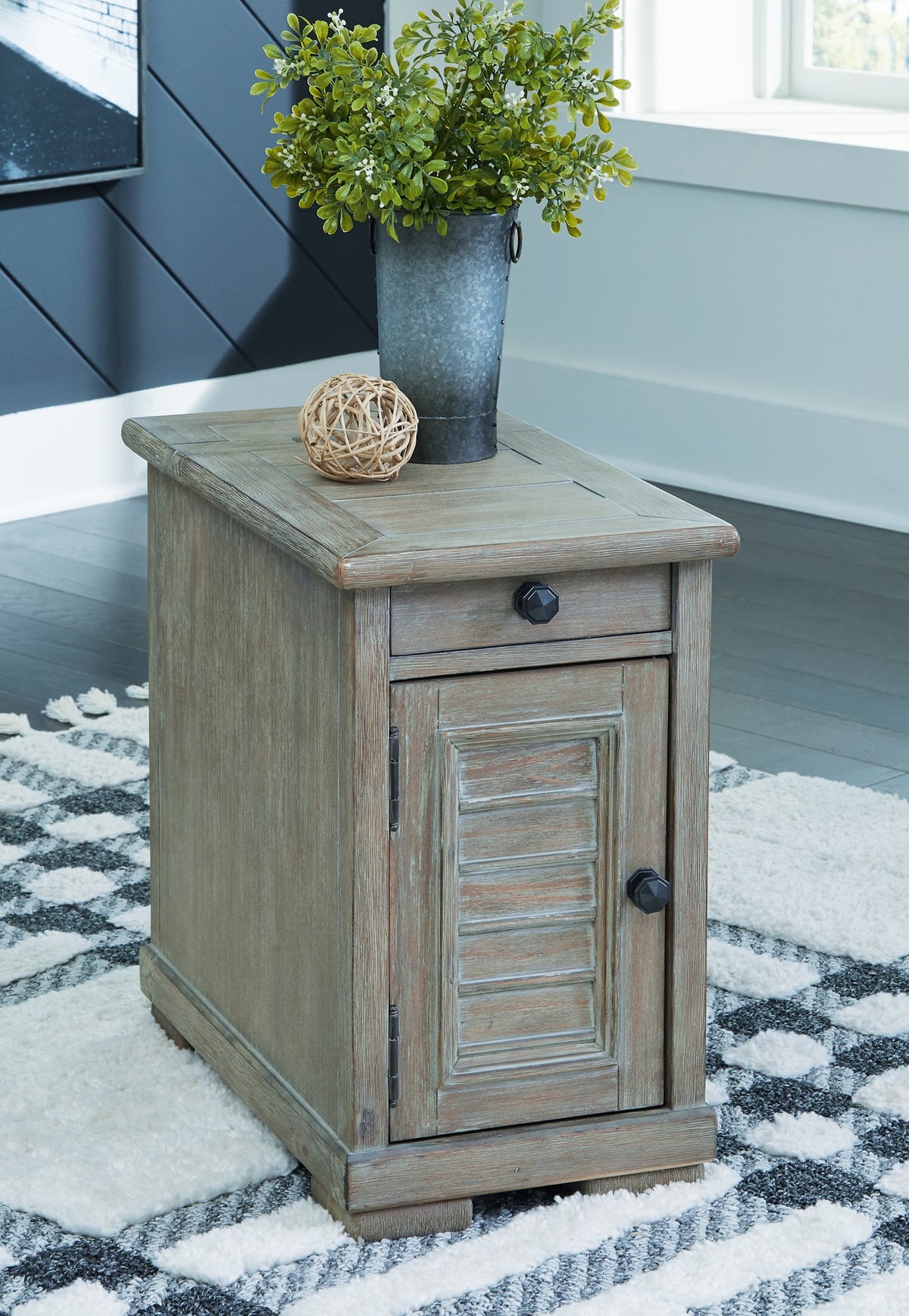 Moreshire Chairside End Table Half Price Furniture
