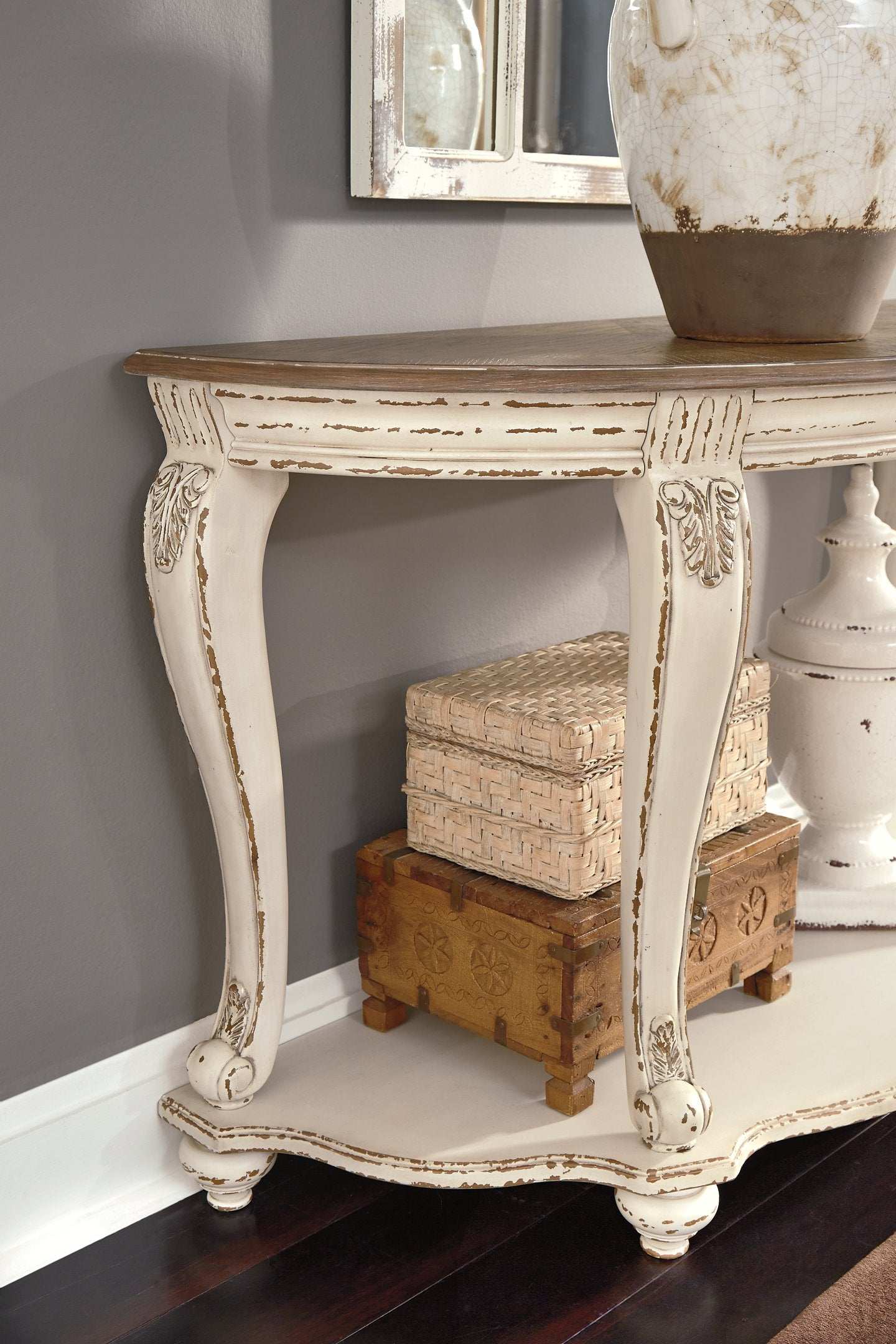 Realyn Sofa Table - Half Price Furniture