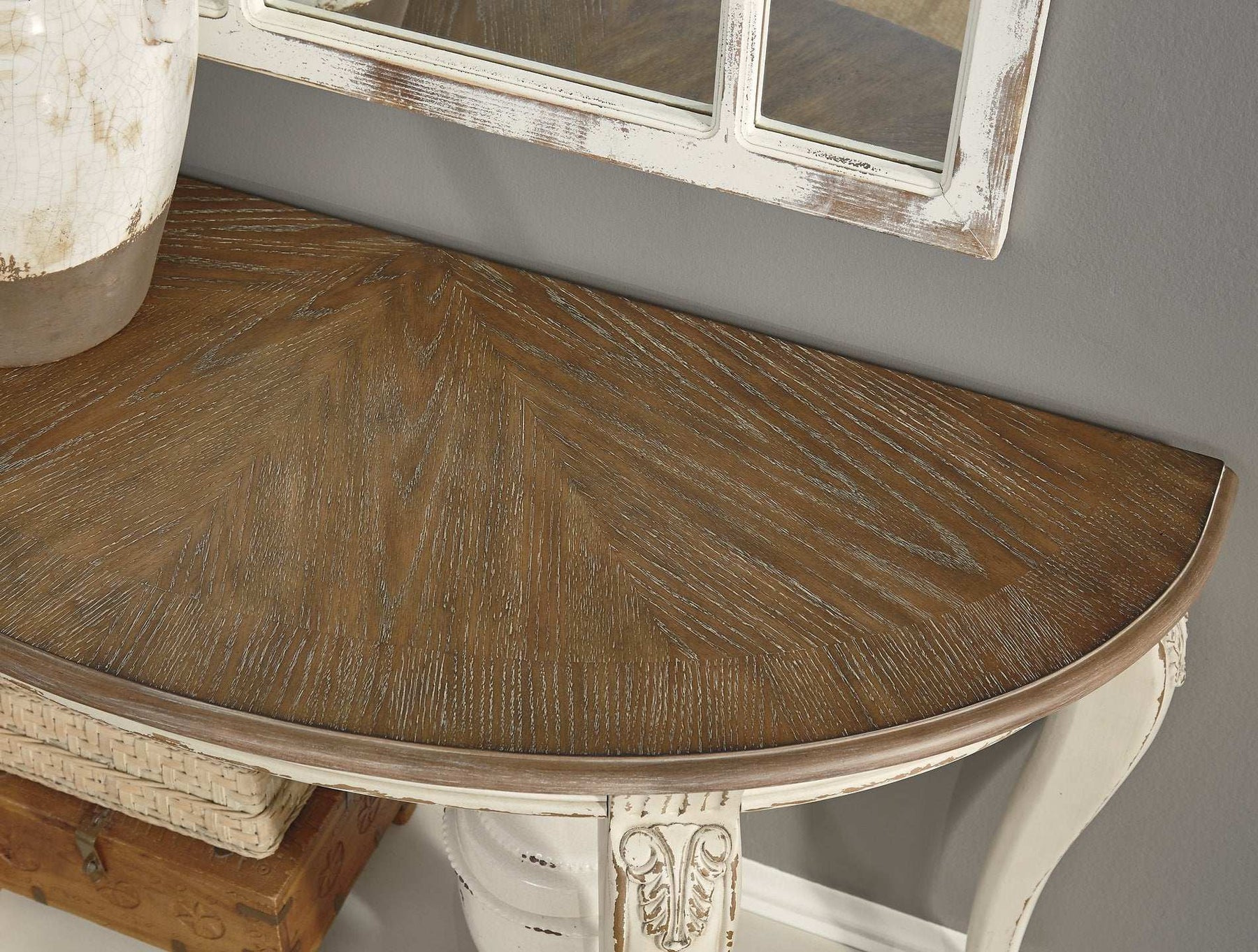 Realyn Sofa Table - Half Price Furniture