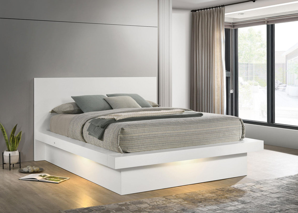 Jessica Queen Platform Bed with Rail Seating White  Half Price Furniture