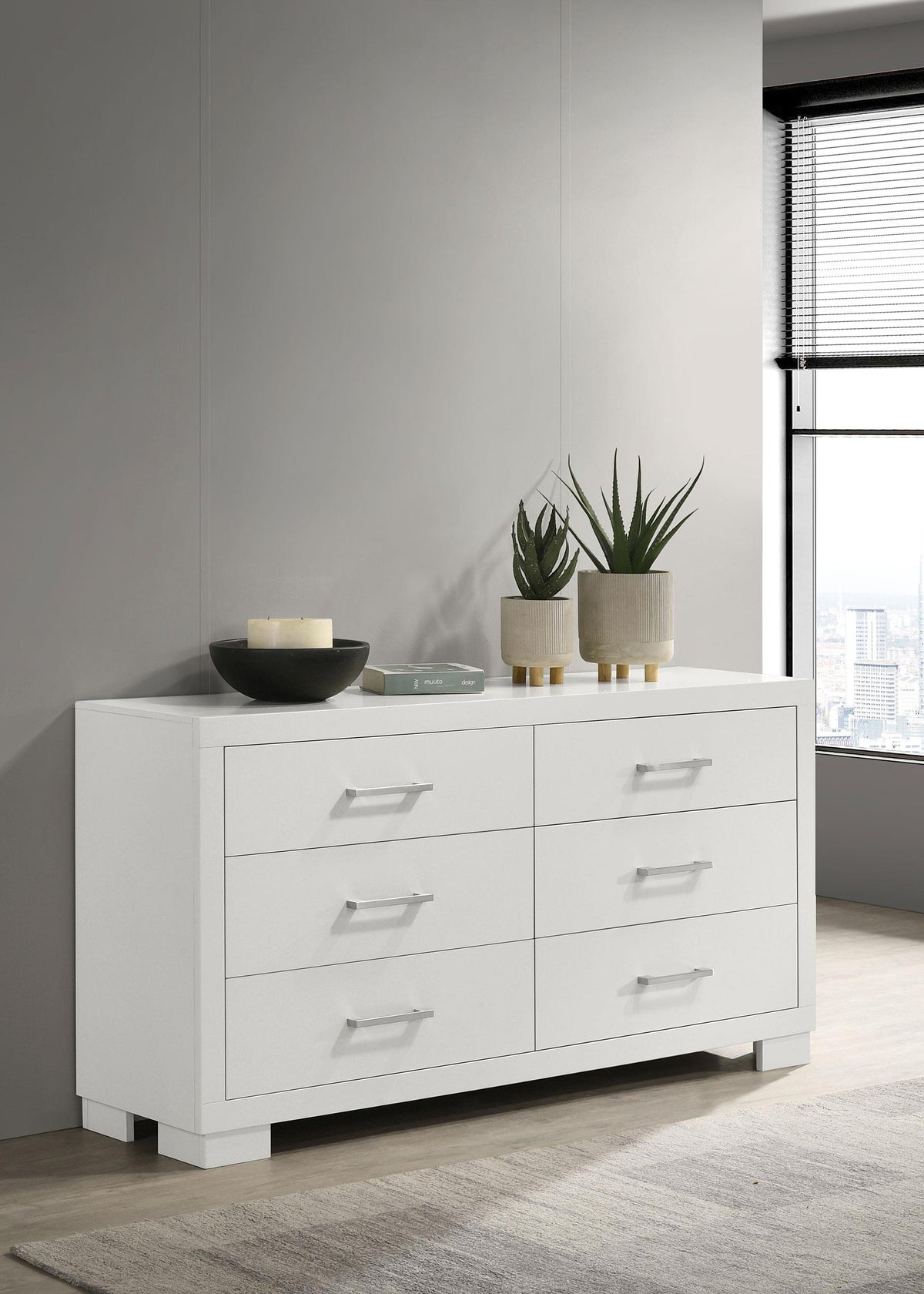 Jessica 6-drawer Dresser White  Half Price Furniture