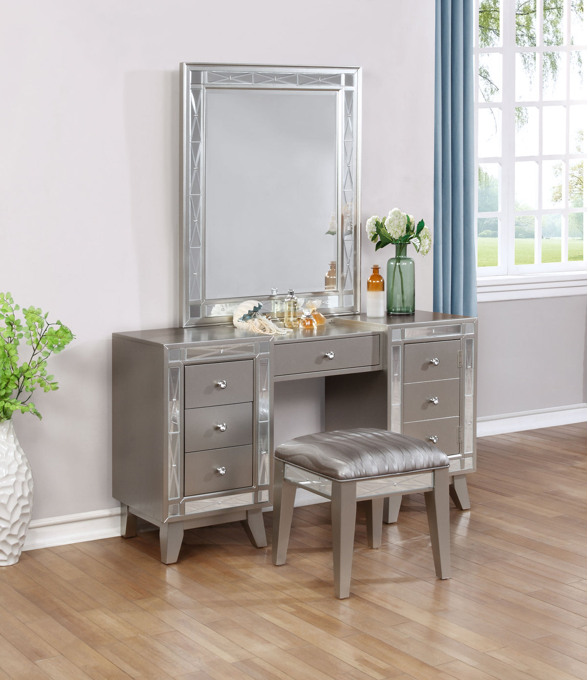 Leighton 3-piece Vanity Set Metallic Platinum  Half Price Furniture