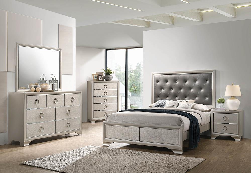 Salford 4-piece Eastern King Bedroom Set Metallic Sterling  Half Price Furniture