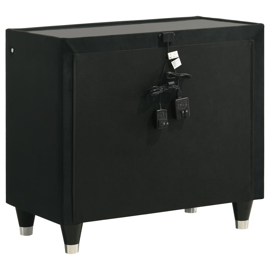 Lorient 4-Piece Bedroom Set Black