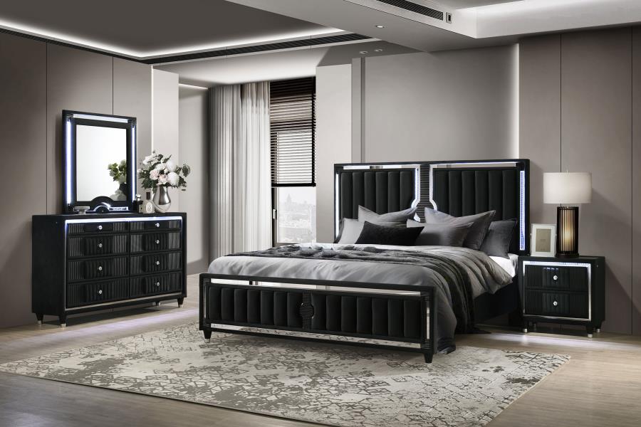 Ravenne 4-Piece Velvet Upholstered LED Bedroom Set Black - King