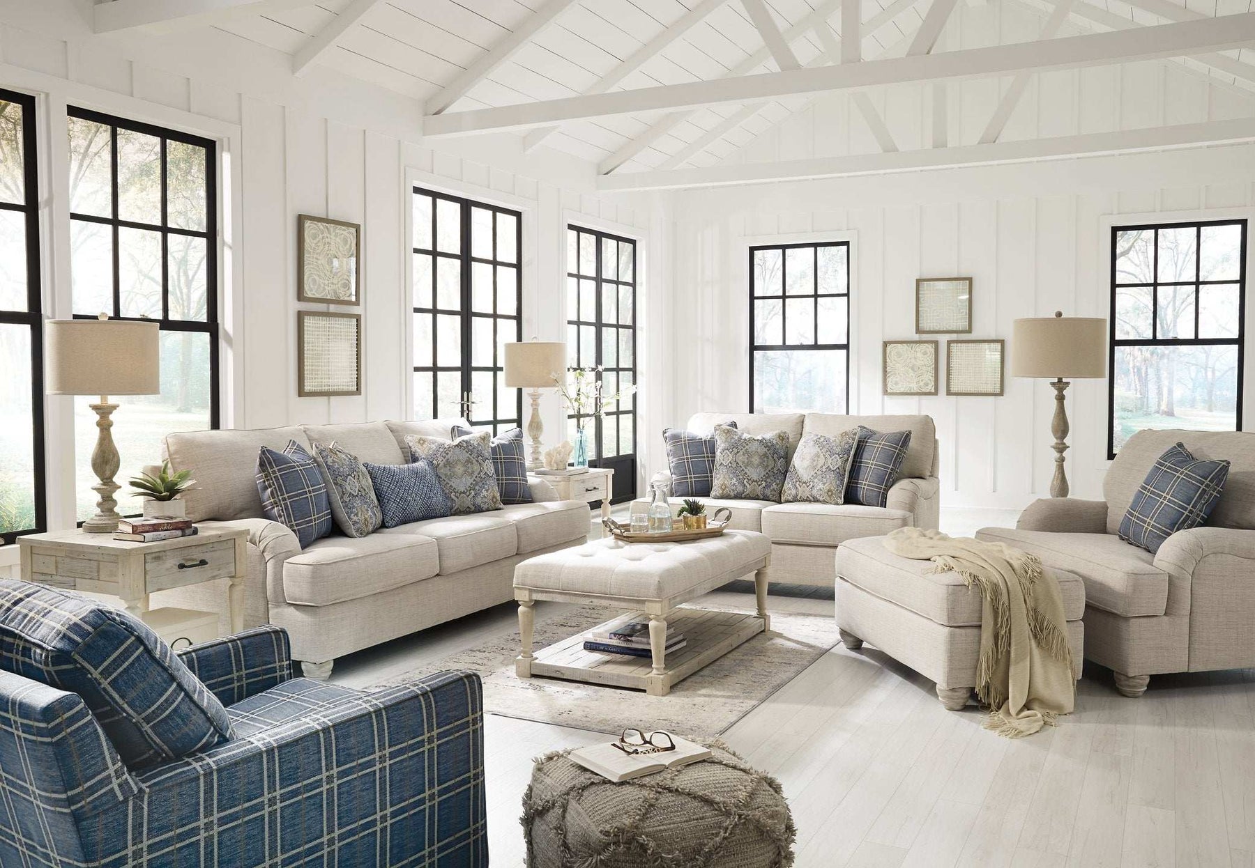 Traemore Chair Half Price Furniture