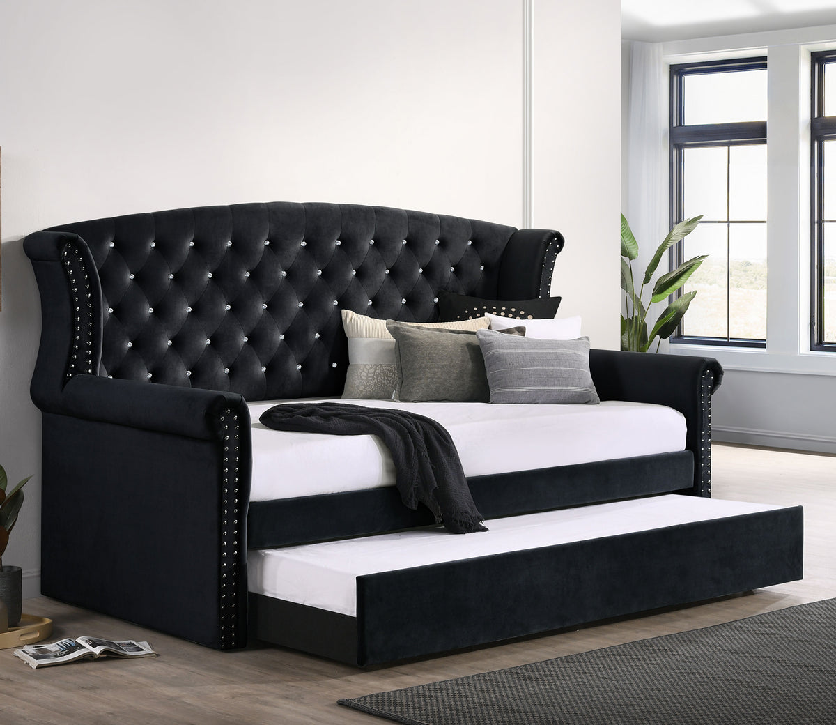 Scarlett Upholstered Tufted Twin Daybed with Trundle Half Price Furniture