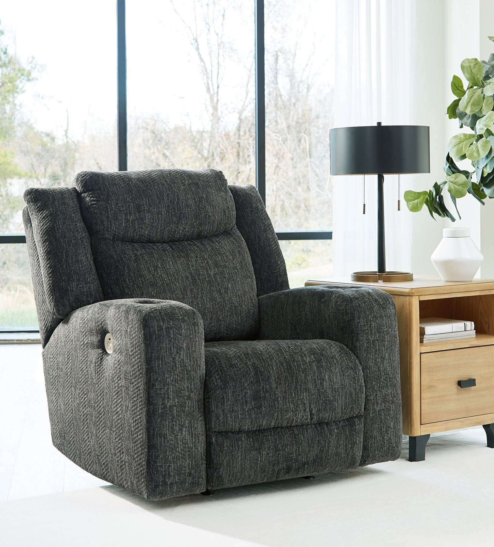 Martinglenn Power Recliner - Half Price Furniture