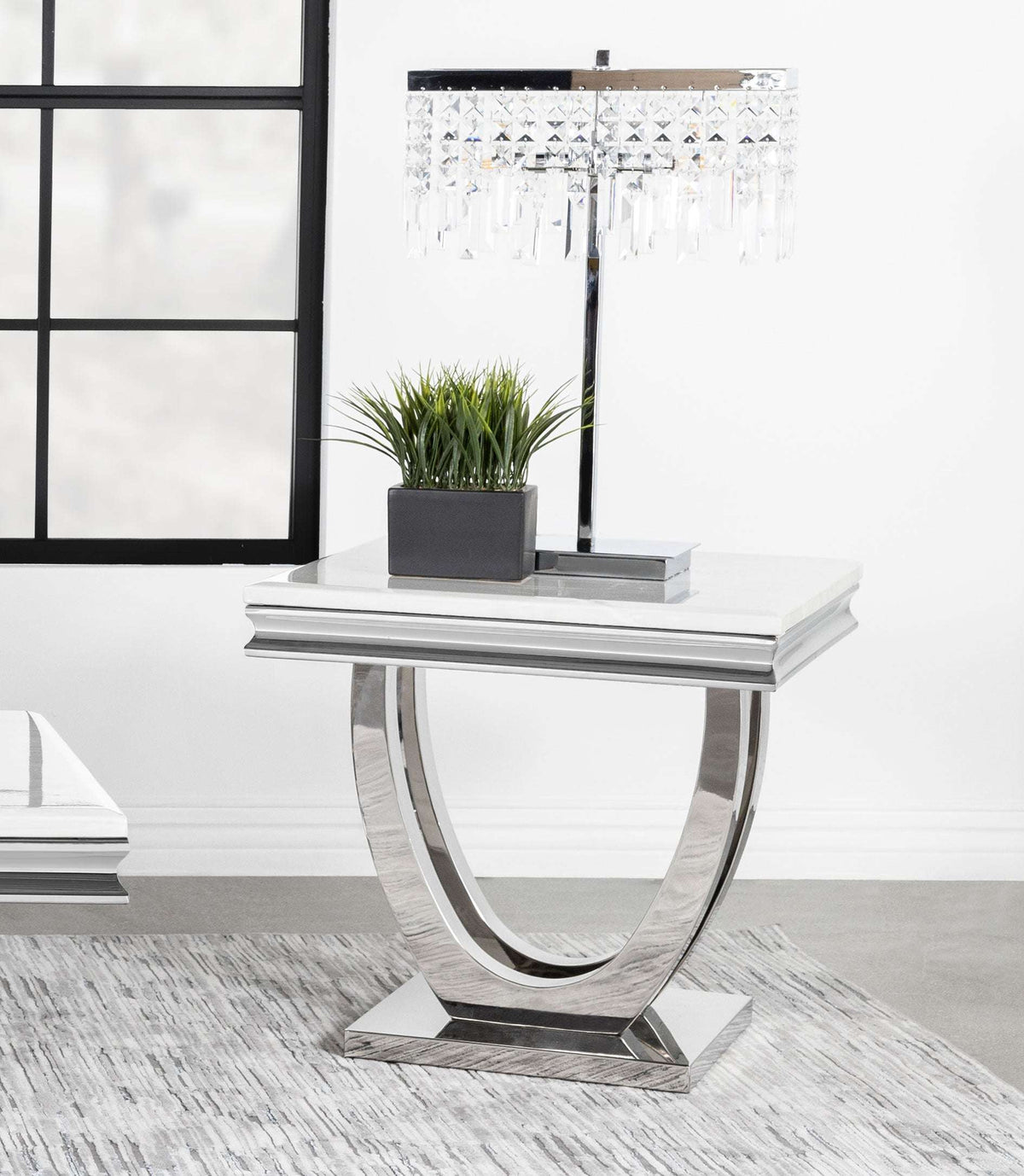 Kerwin U-base Square End Table White and Chrome Half Price Furniture