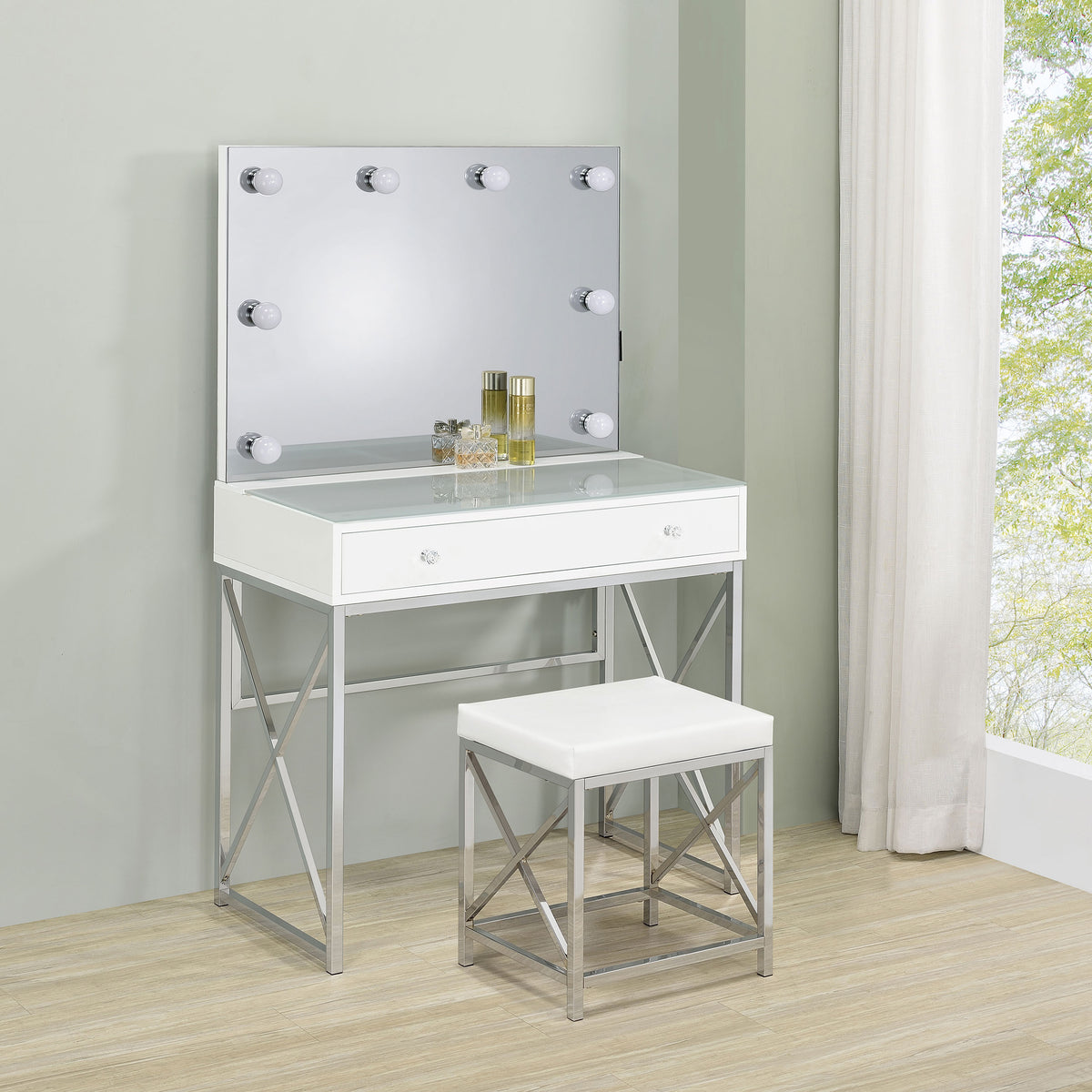 Eliza 2-piece Vanity Set with Hollywood Lighting White and Chrome Eliza 2-piece Vanity Set with Hollywood Lighting White and Chrome Half Price Furniture