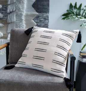 Mudderly Pillow (Set of 4) Half Price Furniture